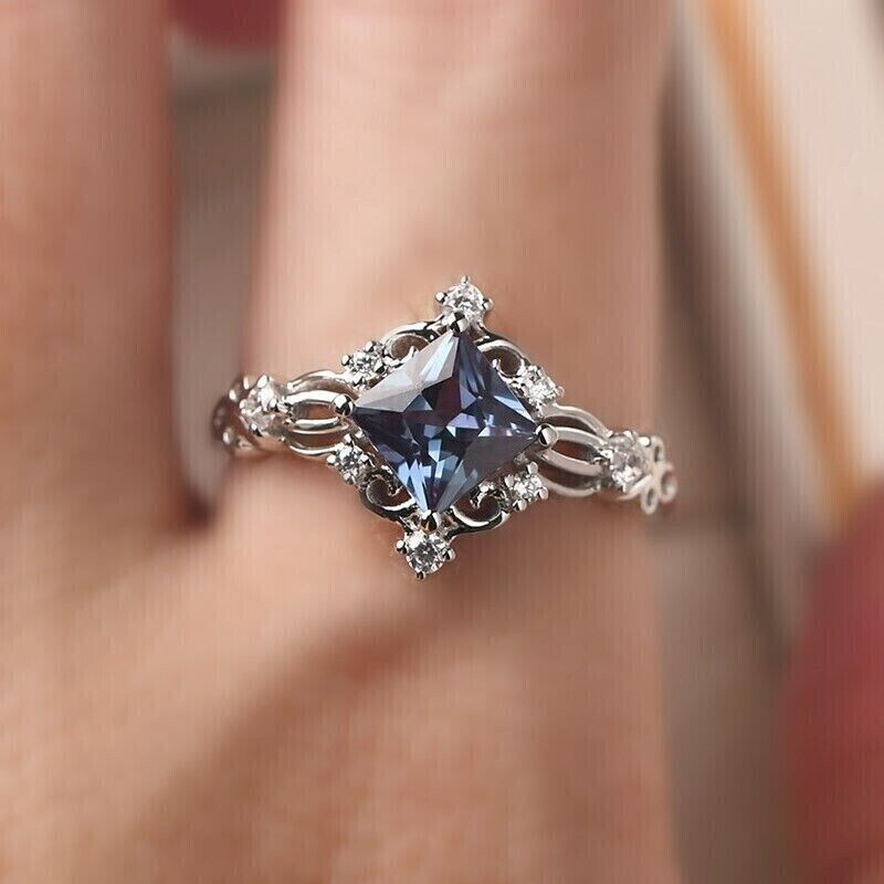 2.40Ct Princess Lab-created Alexandrite Cluster Wedding Ring 925Sterling Silver