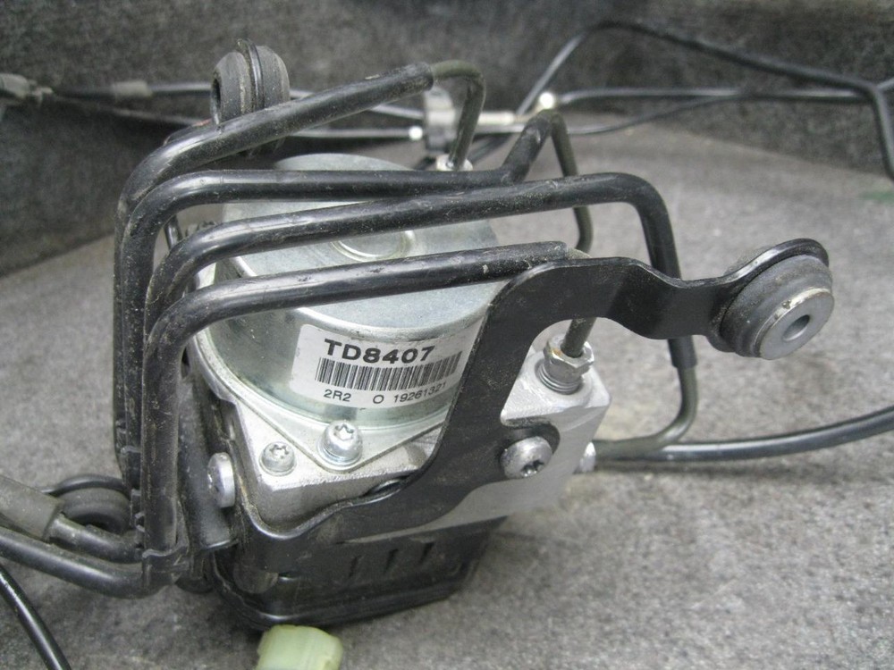 13 Triumph Tiger 800 ABS Pump Module 528