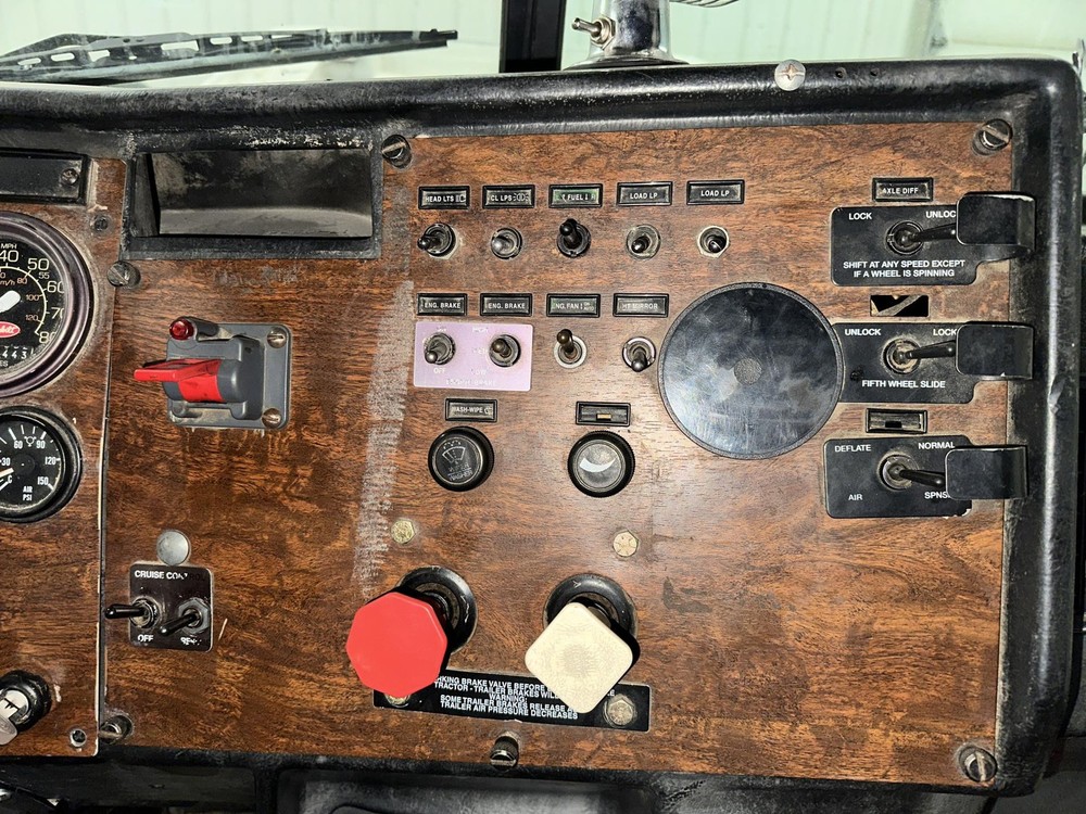 1987-2000 Peterbilt 357 GAUGE AND SWITCH Dash Panel - Used