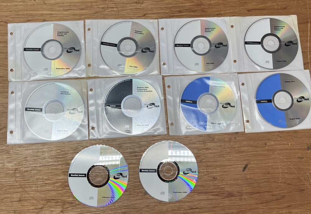 Vintage Lot of ( 10 ) Microsoft CD Compact Disc Windows 2000 Technet Bundle
