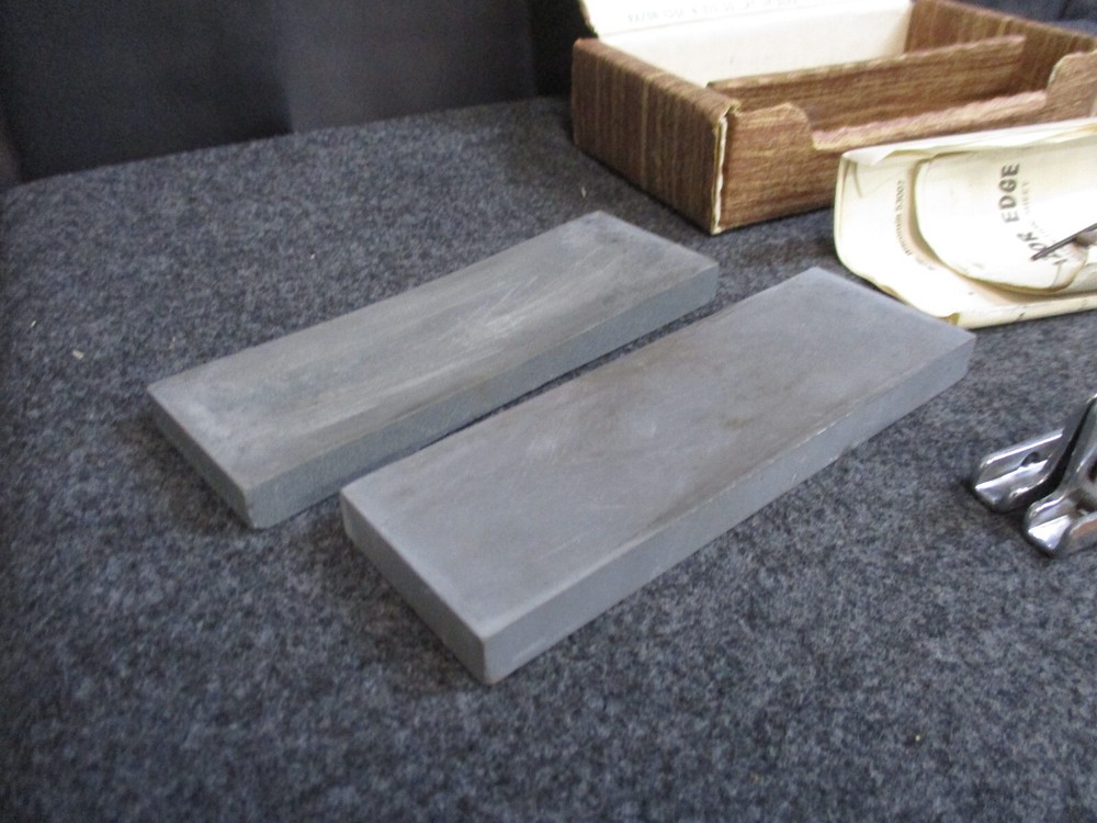 Vintage Razor Edge Knife & Arrowhead Sharpening Kit