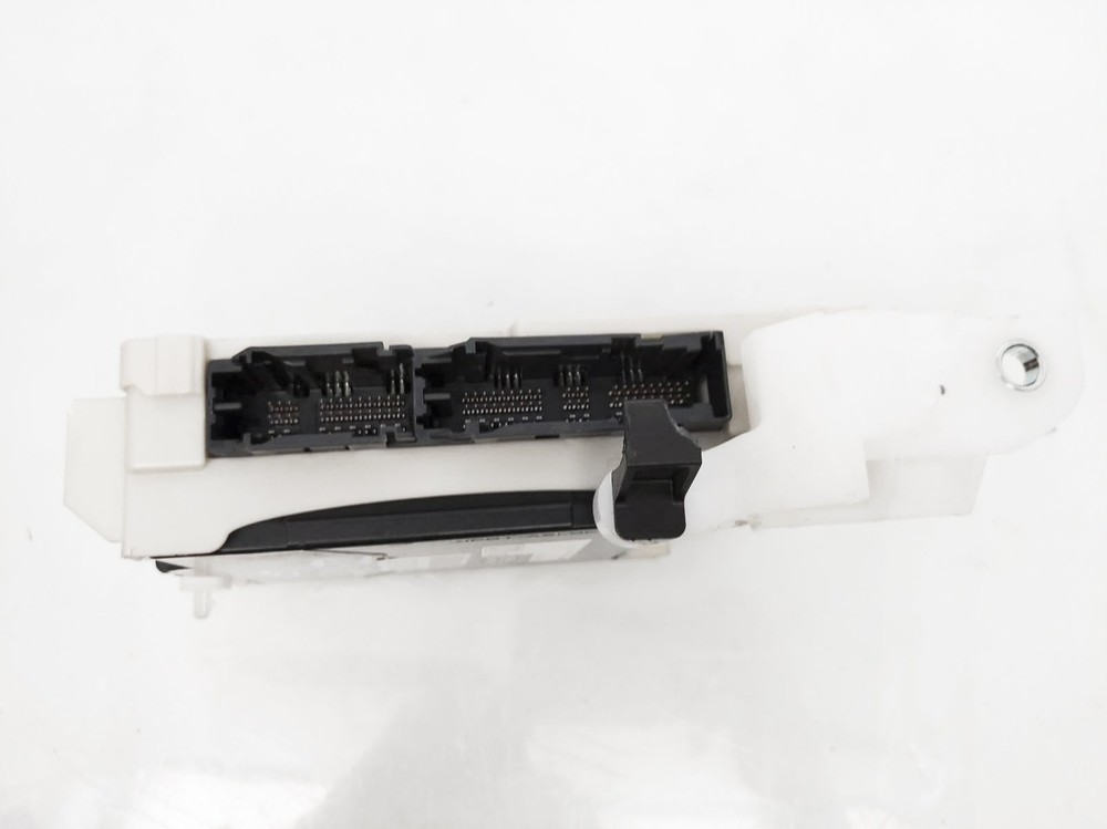 2016-2022 Toyota Prius Prime Multi Plex Network Computer Module *Cracked Clips