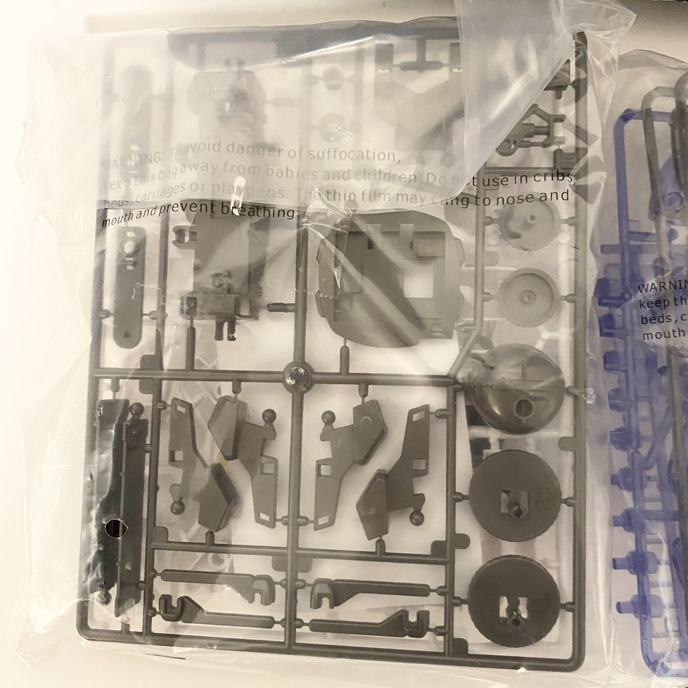 Kids Discovery Build & Create Robotics Kit Open Box