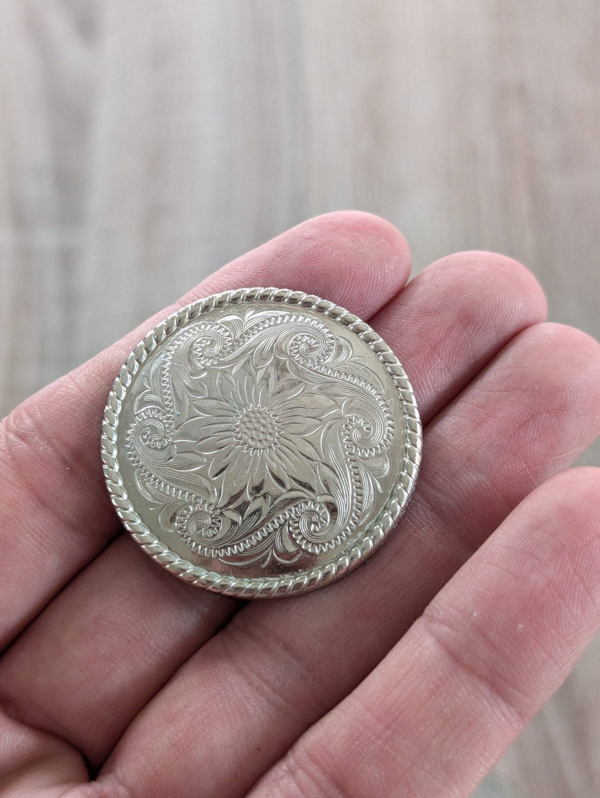 Vintage Handmade Silver Conchos Rope Edge Sunflower Engraved Set Of 16