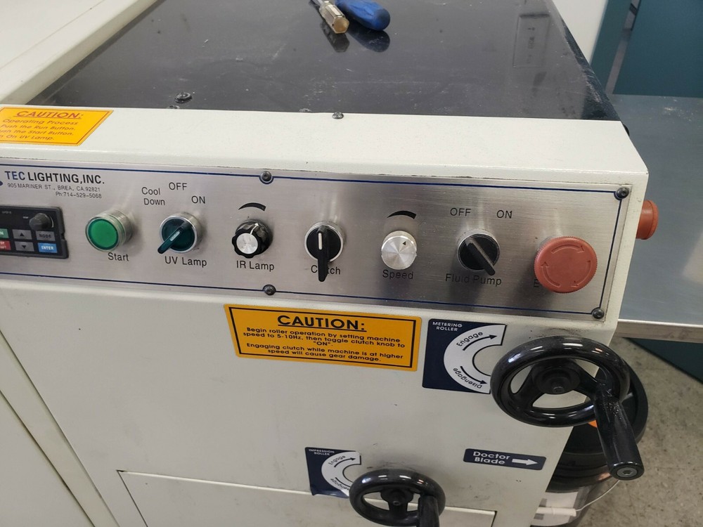 2005 TECH LIGHTING UV COATER & DRYER-18"