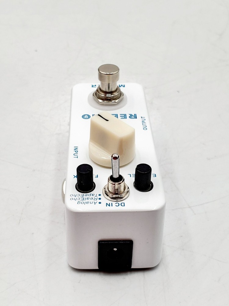 Mooer Reecho Digital Guitar Delay Effects Pedal