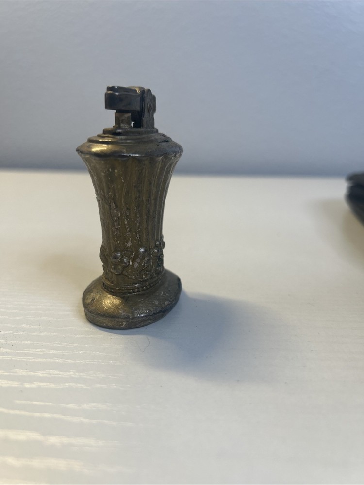 Vintage Ronson Lighter