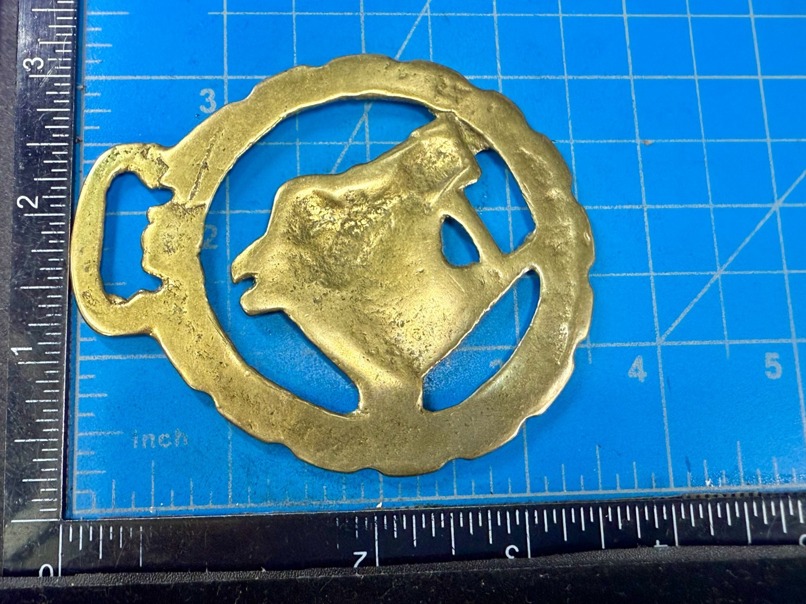 Horse Head with Blinkers Openwork Bridle Harness Saddle Medallion