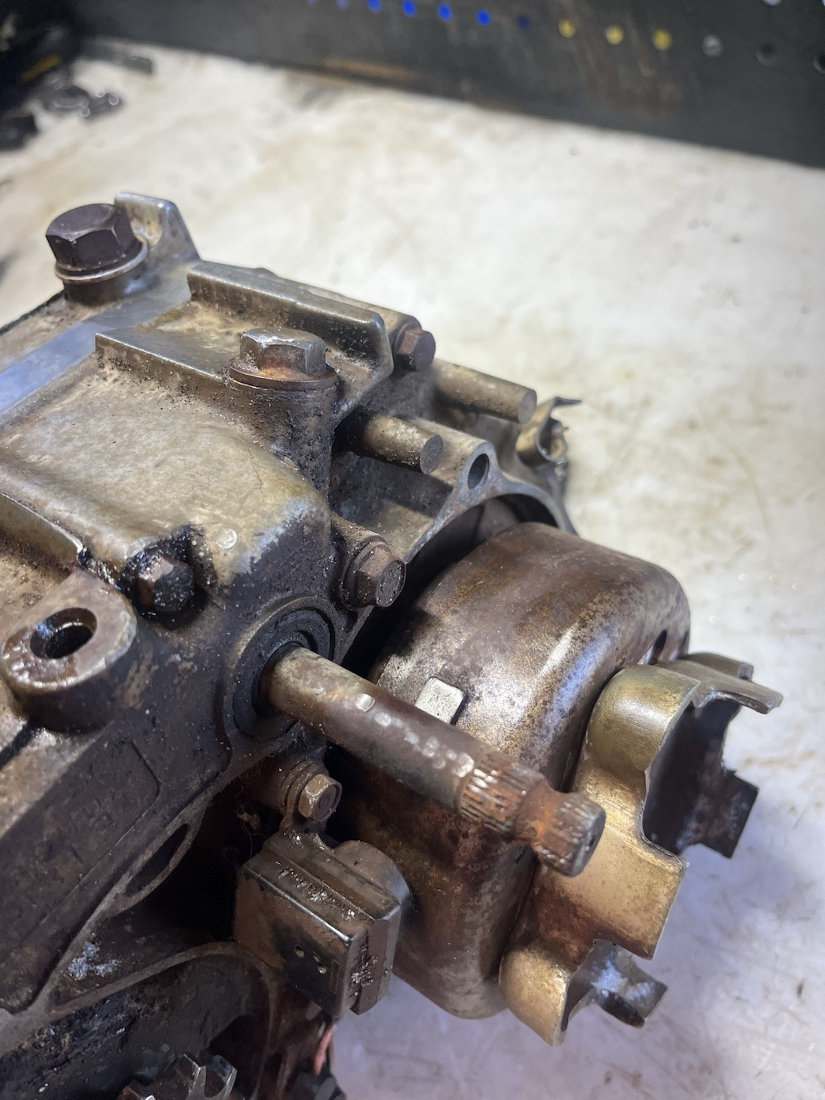 1993 Honda TRX 90 Bottom End Engine Crankcase Case Crankshaft Clutch Flywheel