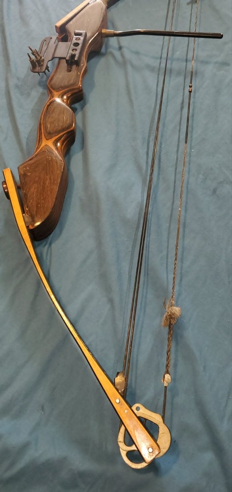 Titan by Black Hawk Vintage Compound ? Bow