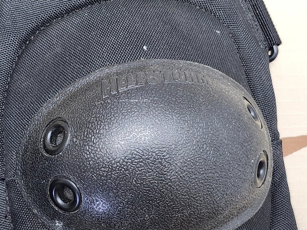 Blackhawk Hellstorm Elbow Pads Black READ DESCRIPTION! READ DESCRIPTION! READ DE