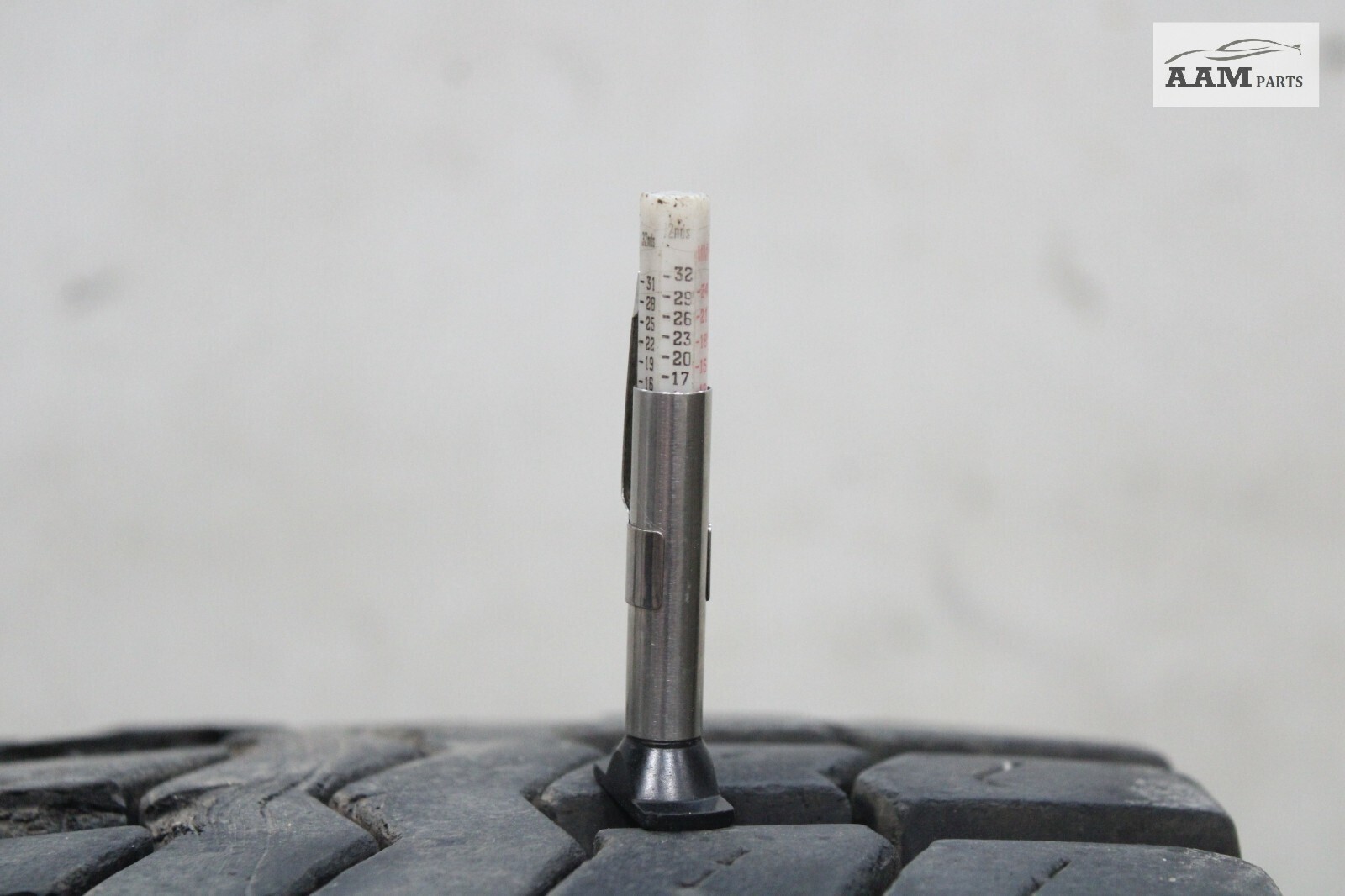 2018-2024 FREIGHTLINER CASCADIA TIRE GOODYEAR 295/75 R22.5 16/32 NDS OEM