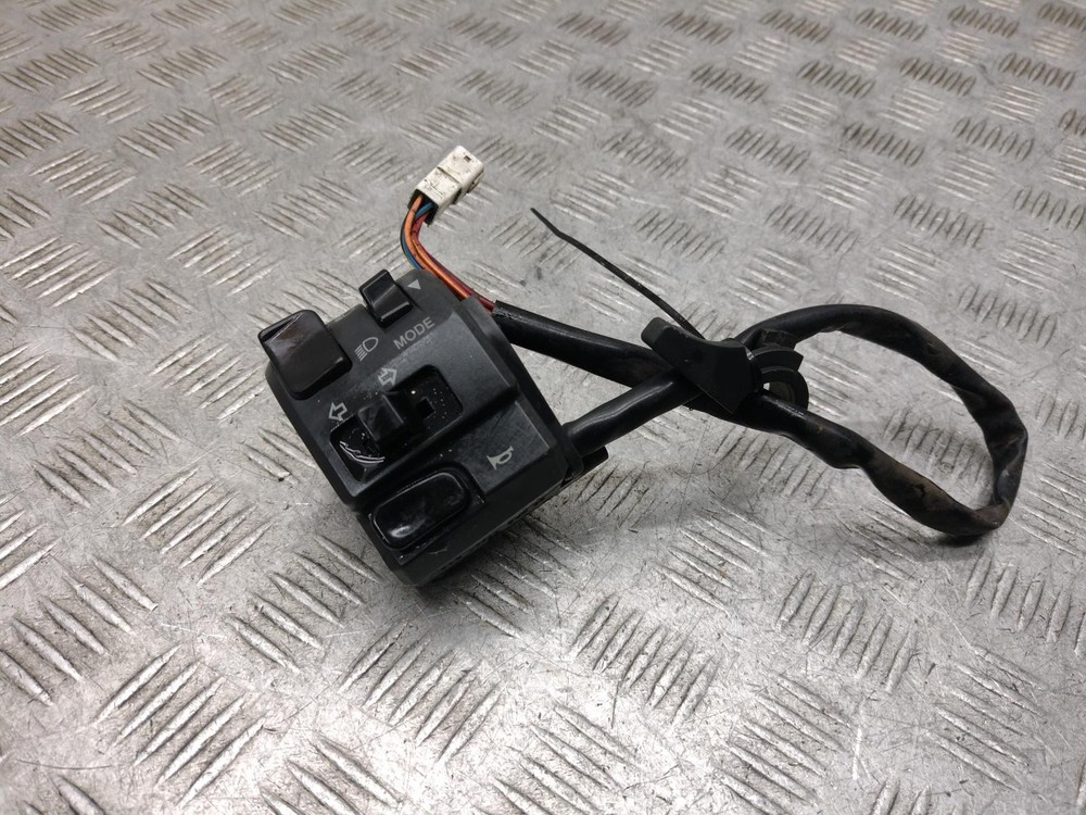 2009 DUCATI MONSTER 696+ M696 PLUS LEFT SWITCH GEAR