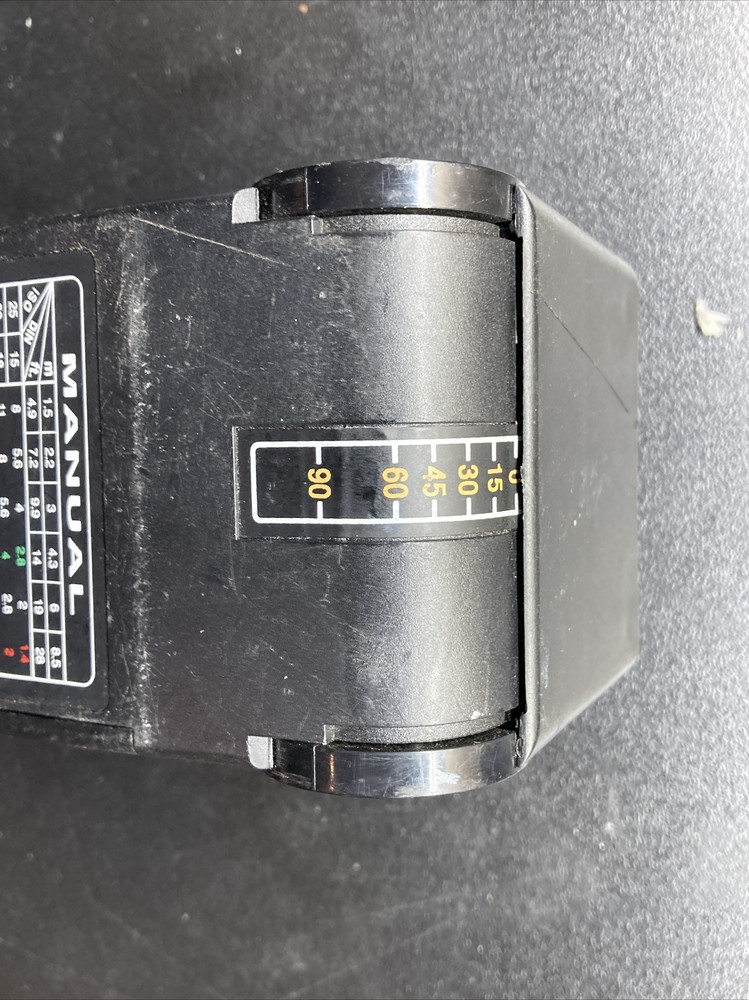 Vivitar Electronic Flash 2000 For Parts Untested