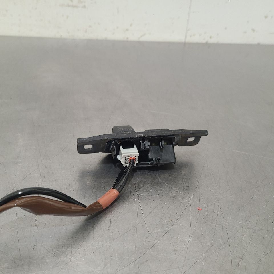 13 2013 LEXUS LS460 REAR DECKLID MOUNTED CAMERA PROJECTOR 8679050050
