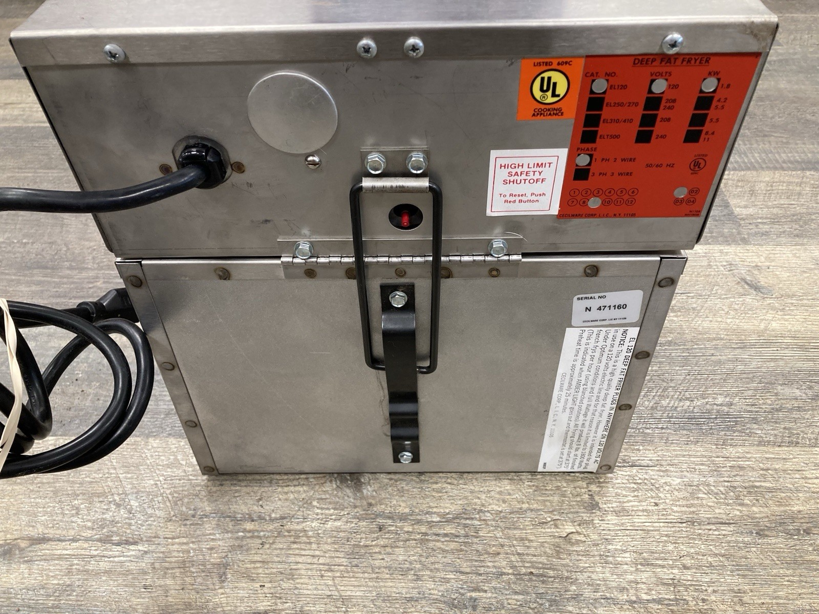 Grindmaster-Cecilware EL - 120 Cecilware Counter Top 15lb Electric Fryer