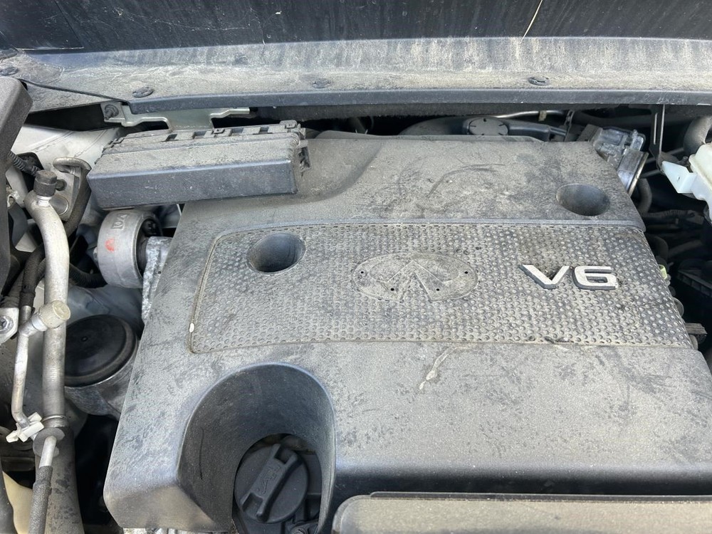 JX35 2013 Keys/Latches/Locks 104882445