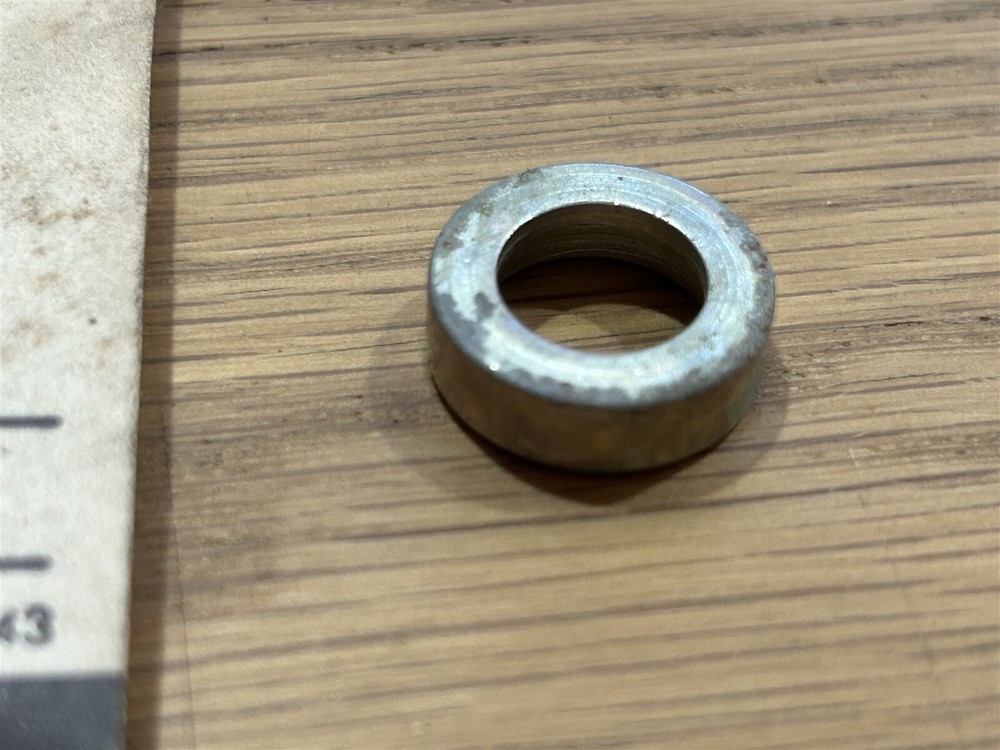 Tecumseh New Old Stock # 33843 RETAINER