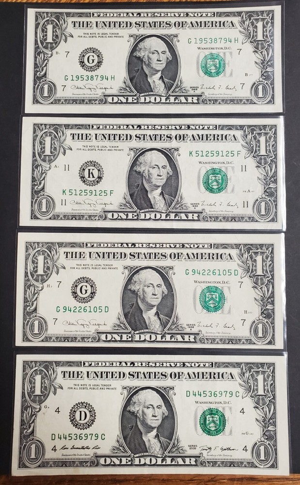 Lot 4: $1 One Dollar Federal Reserve Note with ALIGNMENT ERROR