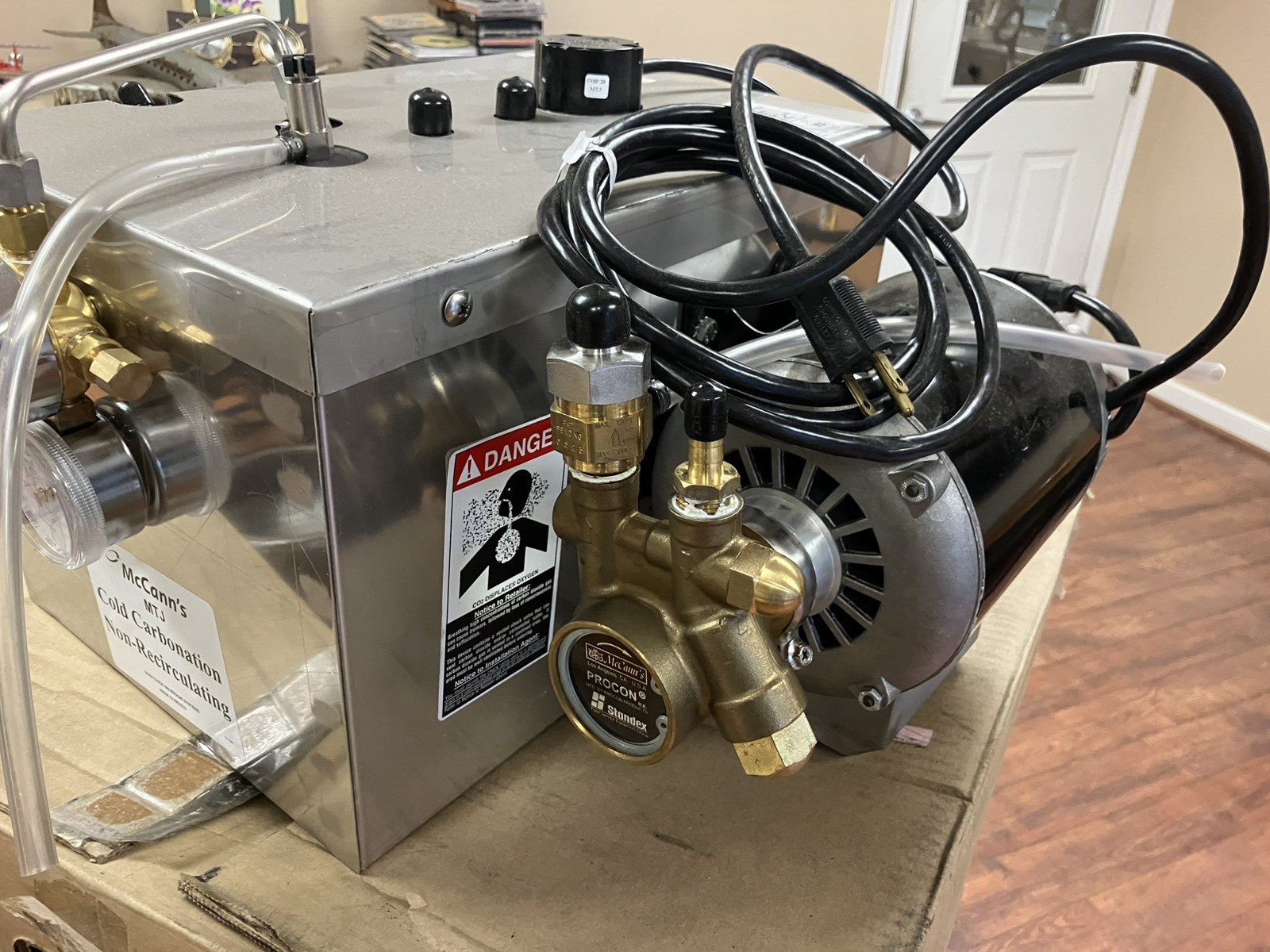 McCann's MTJ Cold Carbonation Non- Recirculating Carbonator E201397 MBE