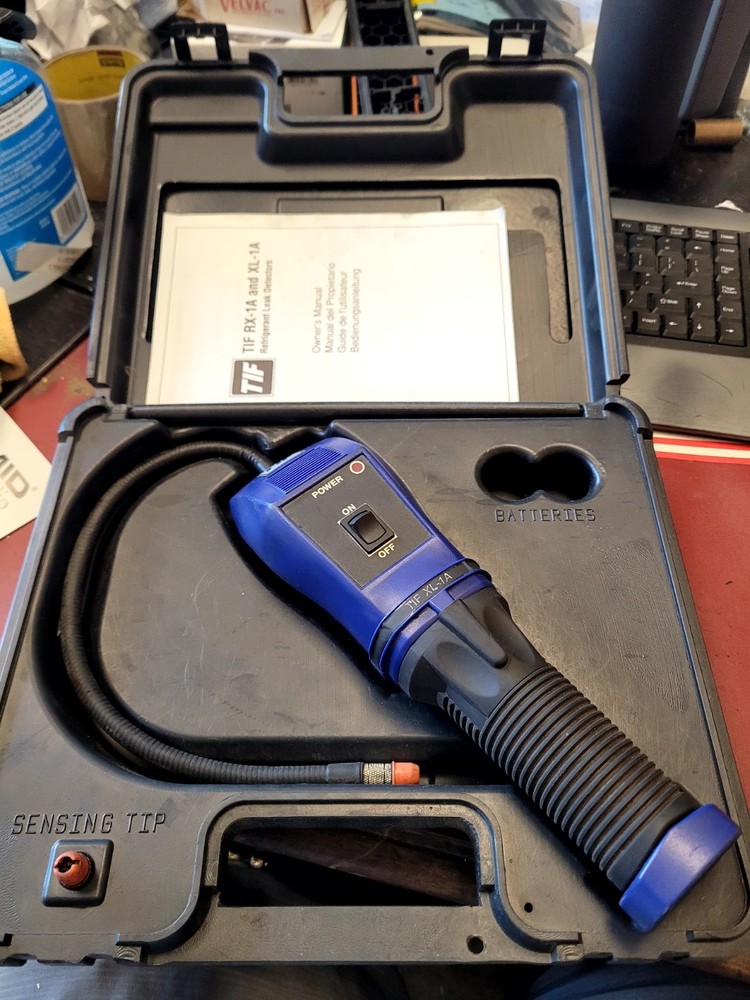 TIF Refrigerant Leak Detector XL-1A  ( C08)
