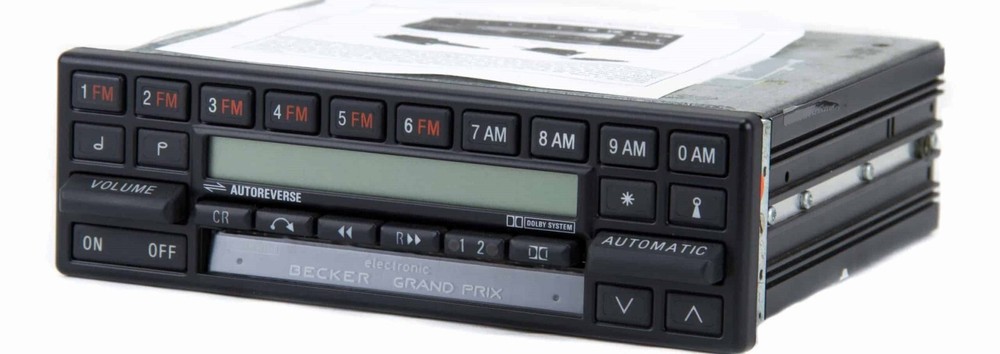 Becker radio model 754 with bluetooth streaming