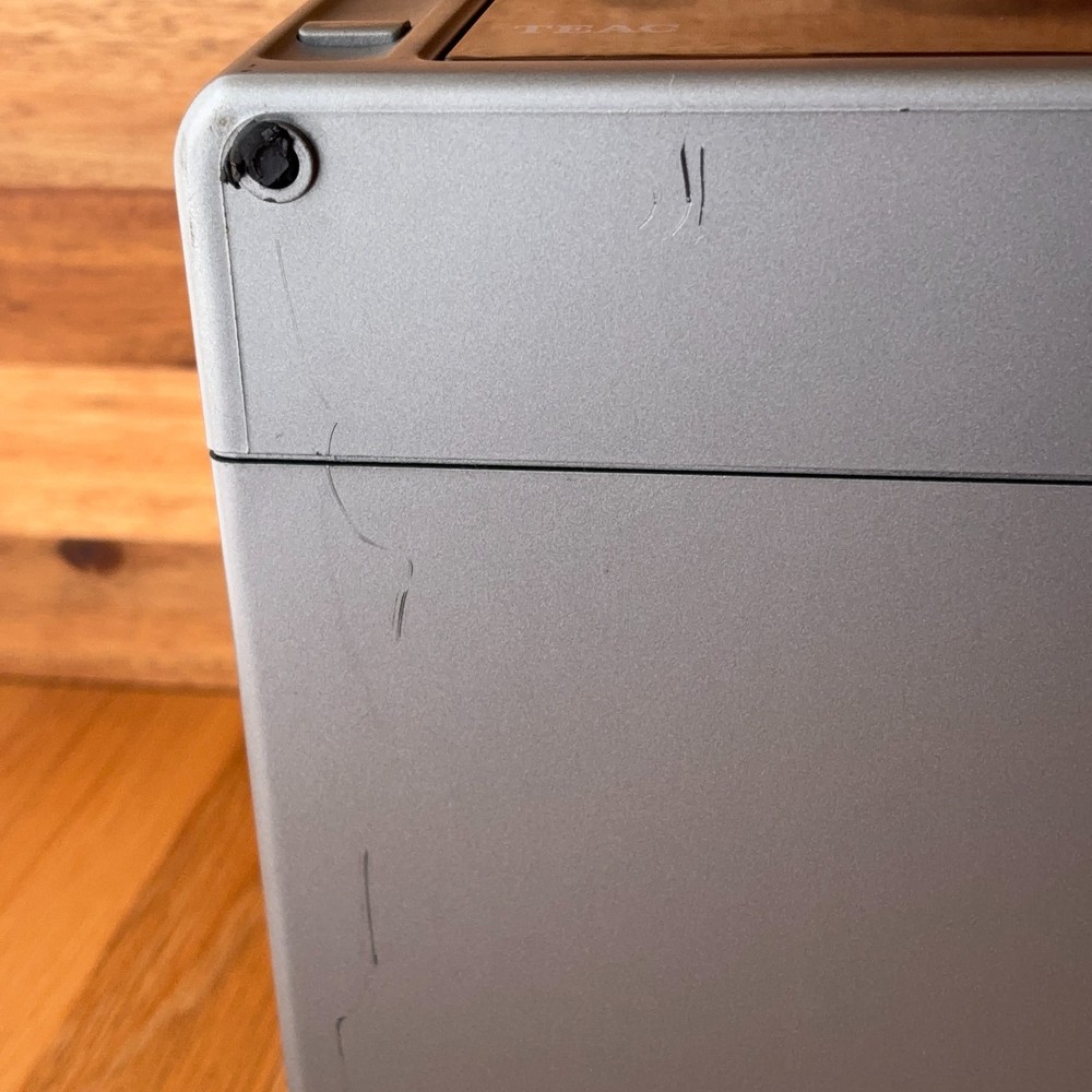 TEAC Stackable Telescoping MiniDisc Storage Unit Case Holds 32 MDs Gray #47