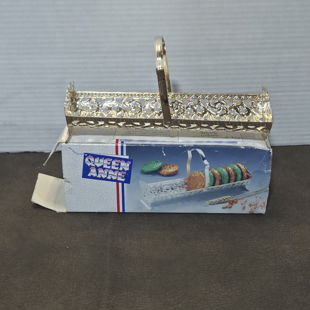 Vintage Queen Anne Silver Plated Cracker Biscuit Rack Tray In Original Box