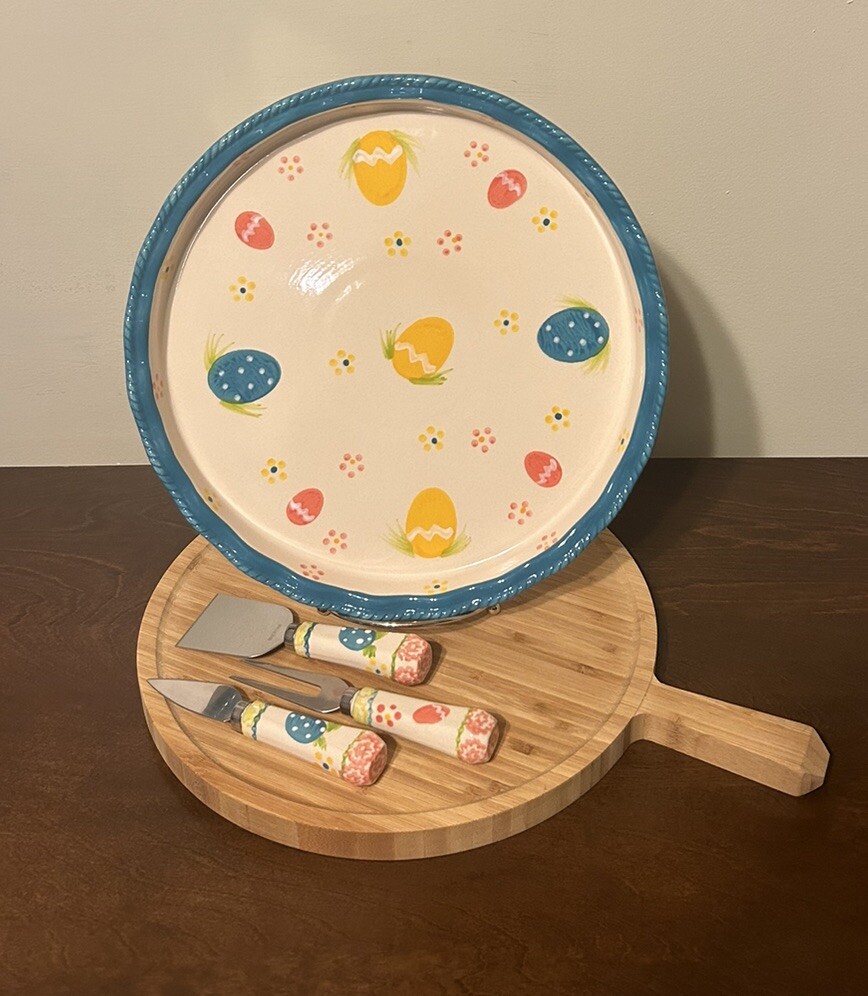 Temptations Tara 12” Easter Egg Hunt Platter Utensils Wooden Serving Paddle EUC