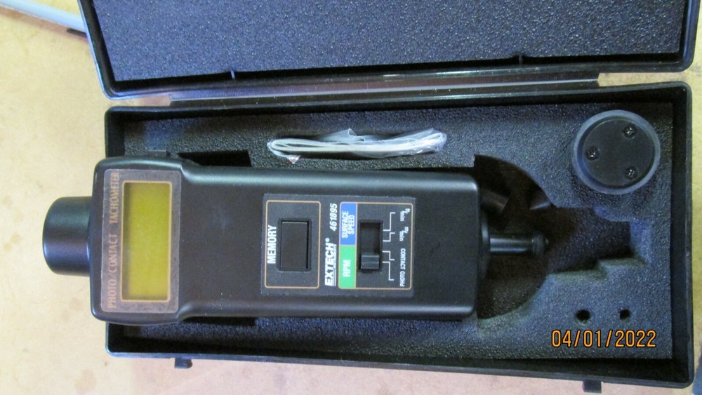 Extech  Contact/Photo Tachometer 461895