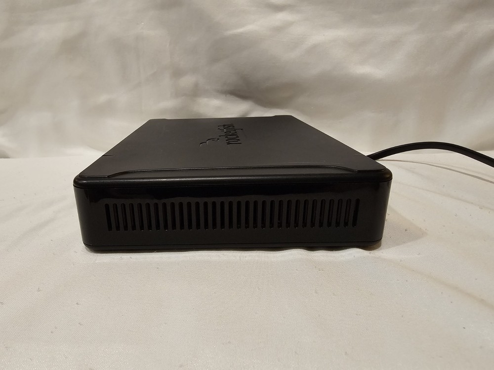 RocketFish RF-WHTIB Wireless Rear Speaker Kit - RECEIVER ONLY UNTESTED