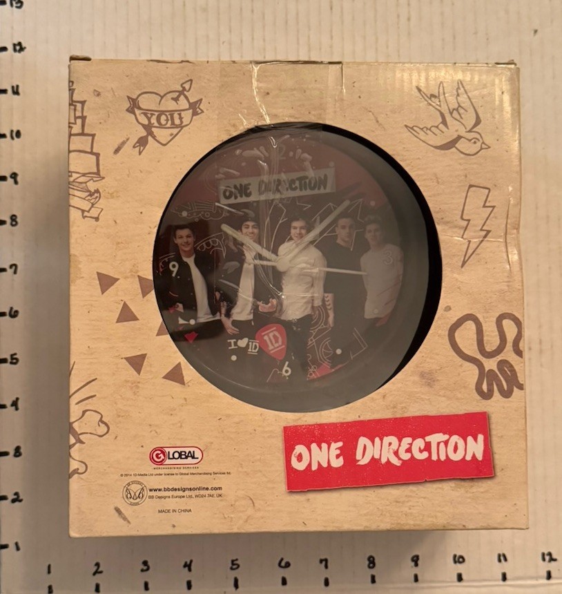 One Direction Limited Edition Swivel Mirror And Clock
