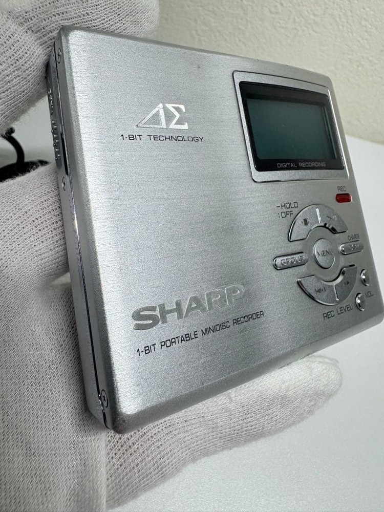 SHARP MD-DR7 Silver Mini Disc Walkman Recorder Check energization Only
