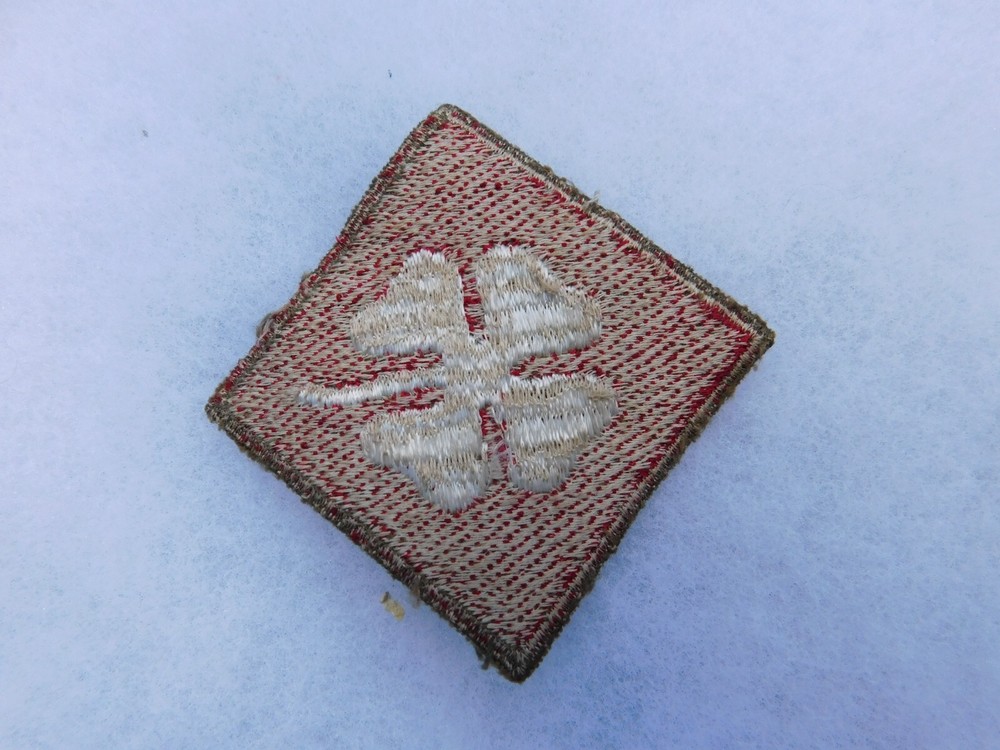 WW2 US 4th Army Patch OD Border Variation WWII GREAT CONDITION