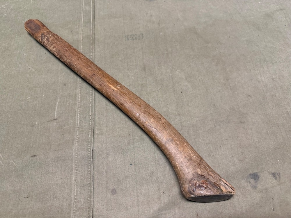 ORIGINAL WWII US ARMY M1942 FIELD AXE HATCHET WOODEN HANDLE REPLACEMENT