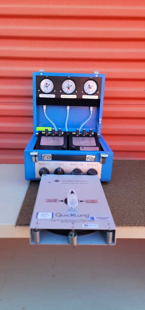 Pre-Owned IngMar Model SB 2000 Dual Compartment Lung Test Demo Simulator