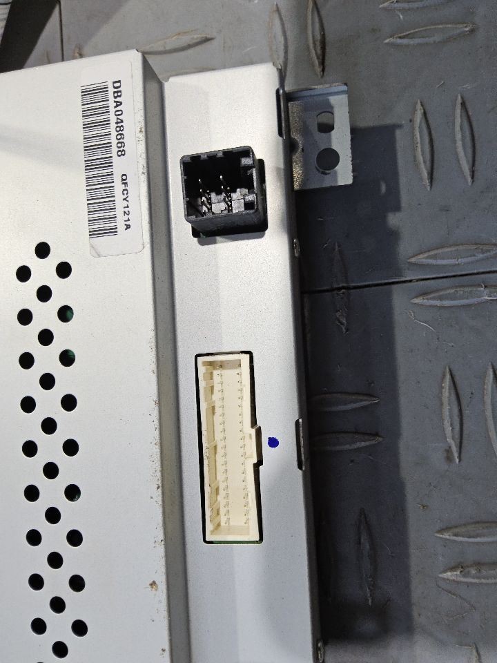 2011-2014 Chrysler 300 Dash 8.4" Display Screen