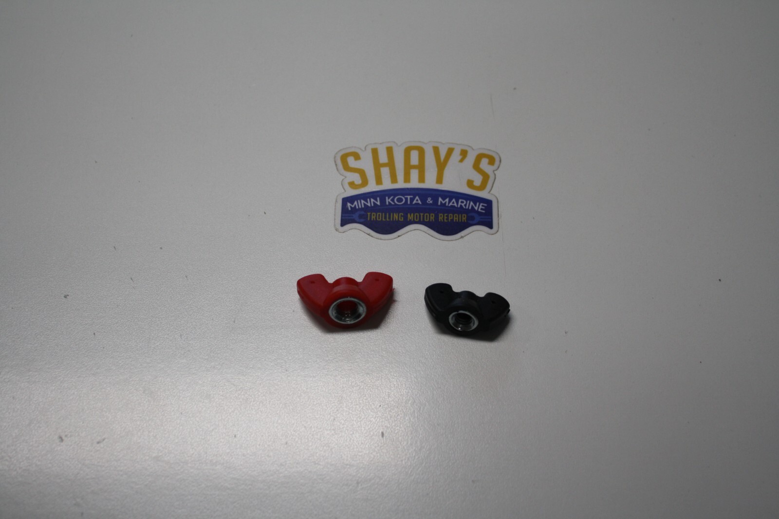 2993150 Minn Kota Power Center Wing Nuts - Red & Black - Battery Box - 2993150