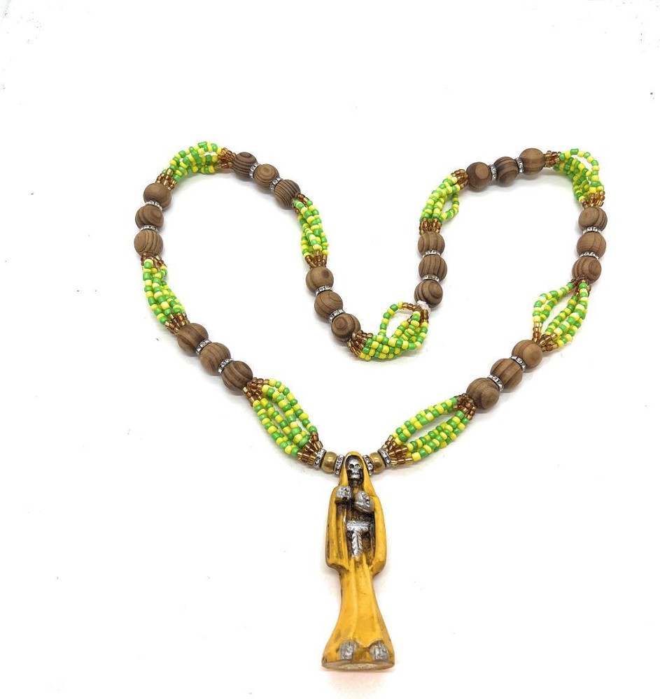 SANTA MUERTE COLLAR DE CUENTAS