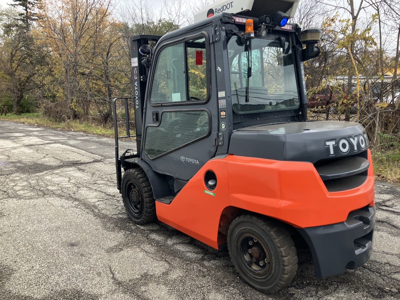 2020 Toyota 8000 LB Solid Pneumatic Forklift With Side Shift and 2 Stage Mast