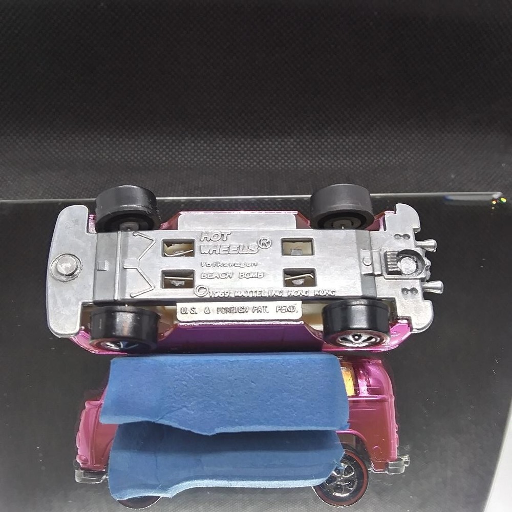 Hot Wheels Redline Rear Loading Beach Bomb