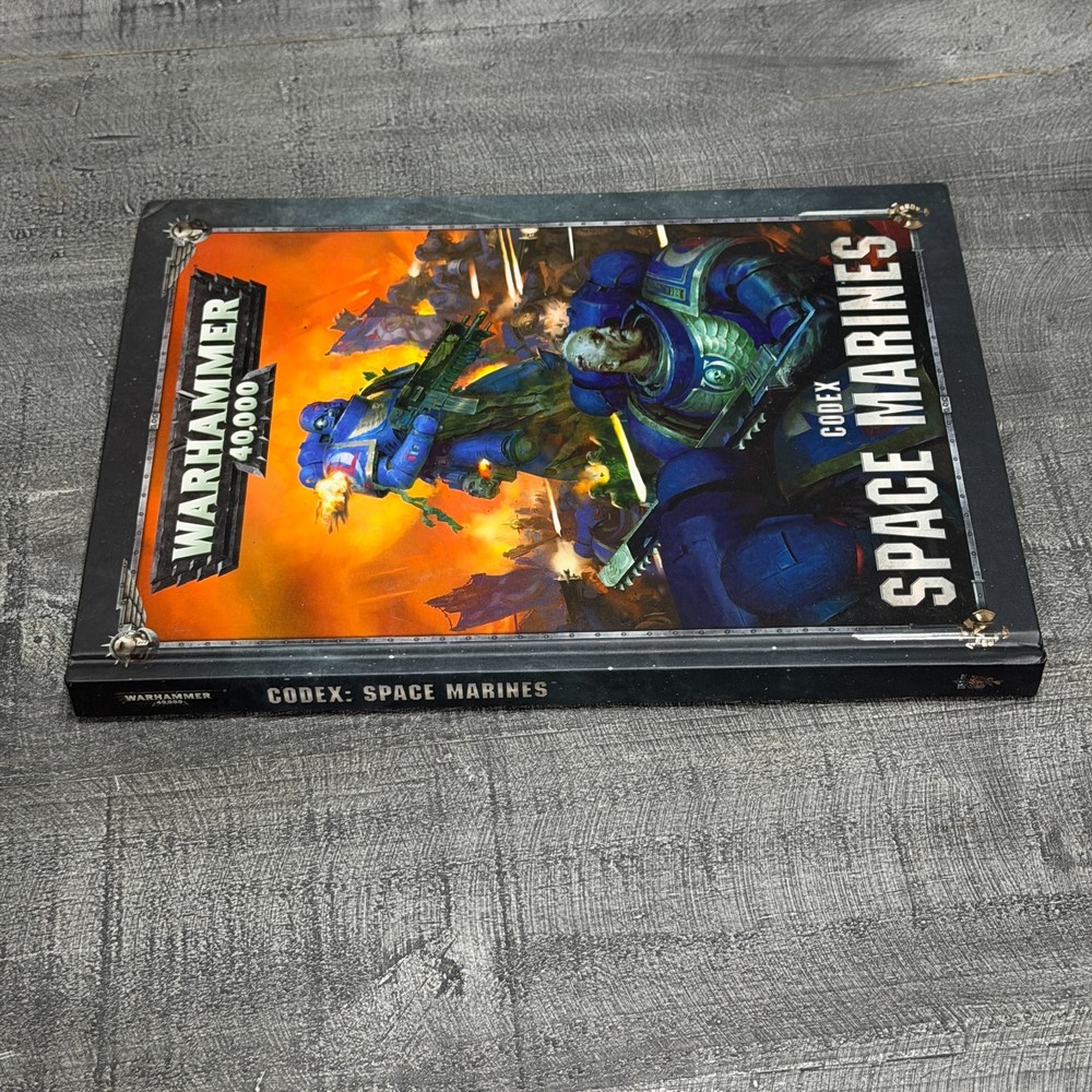 Games Workshop Warhammer 40K Codex: Space Marines Rule Book