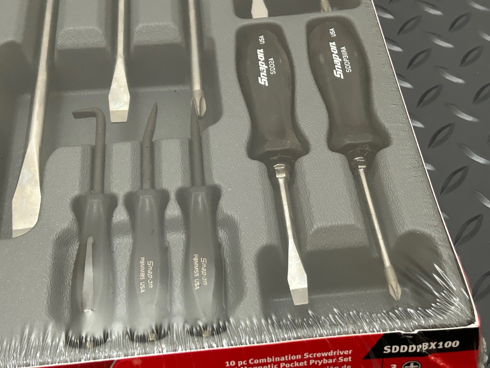 Snap On 10pc Black Hard Handle Combination Screwdriver Prybar Set SDDDPBX100 New