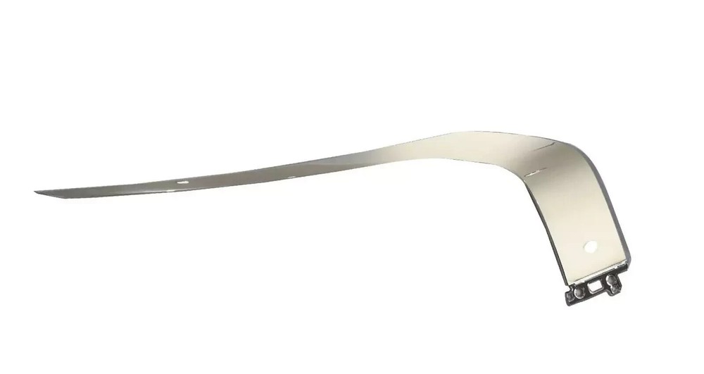 For 2022-2024 Mitsubishi Outlander & PHEV Right Front Bumper Upper Chrome Trim