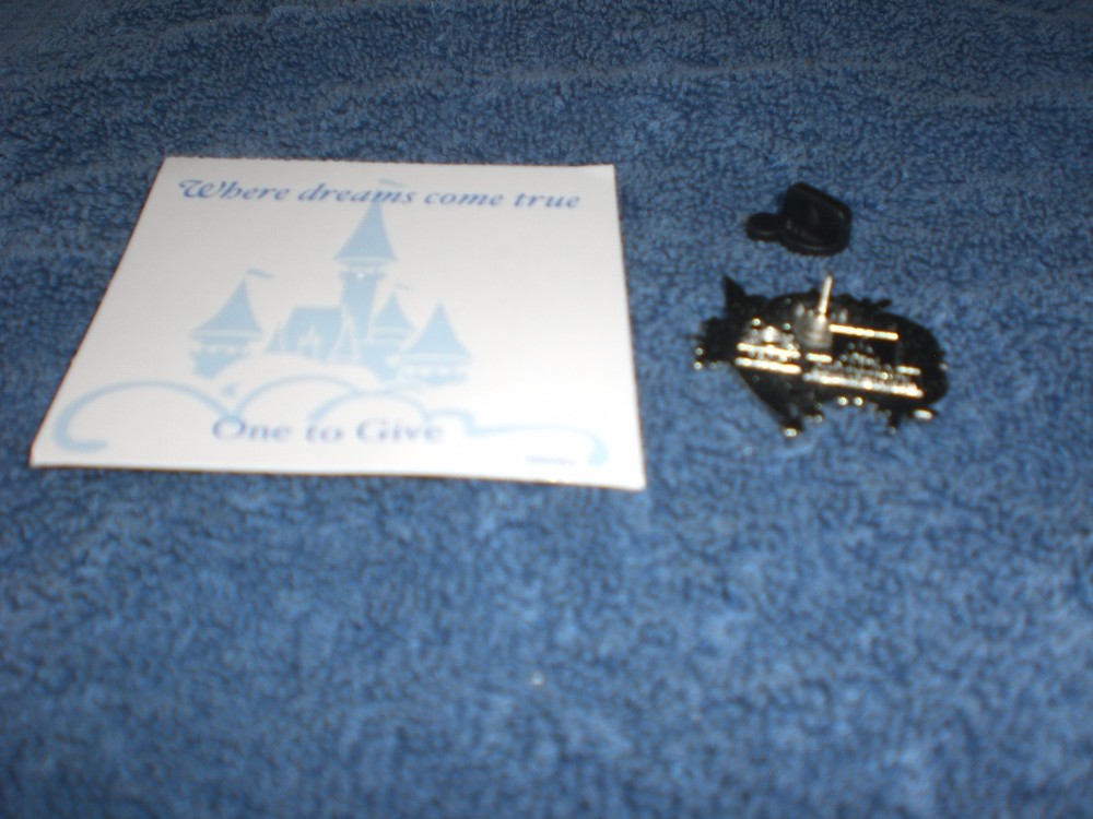 Disney Where Dreams Come True Peter Pan TINKER BELL PIXIE DUST Version #3 Pin