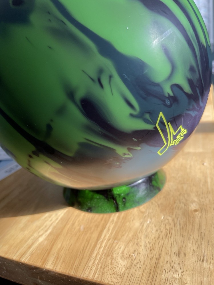 Bowling Ball Cup Holder