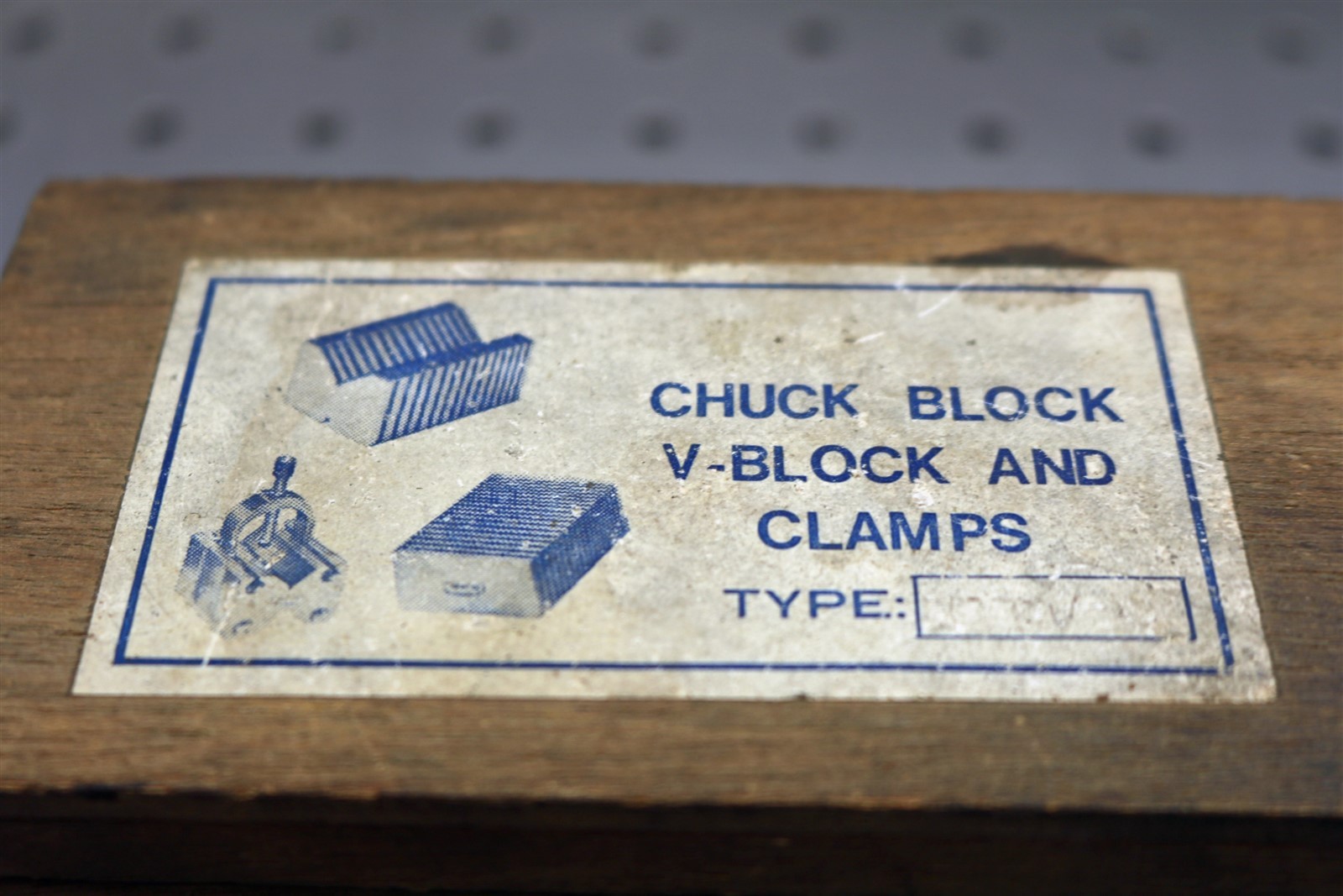 4 Magnet Transfer V-Blocks 45 Deg. & 60 Deg. Nice Shape - - E2863