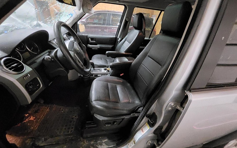 ROVER LR3 2008 LEFT QUARTER PANEL SILVER 1776856