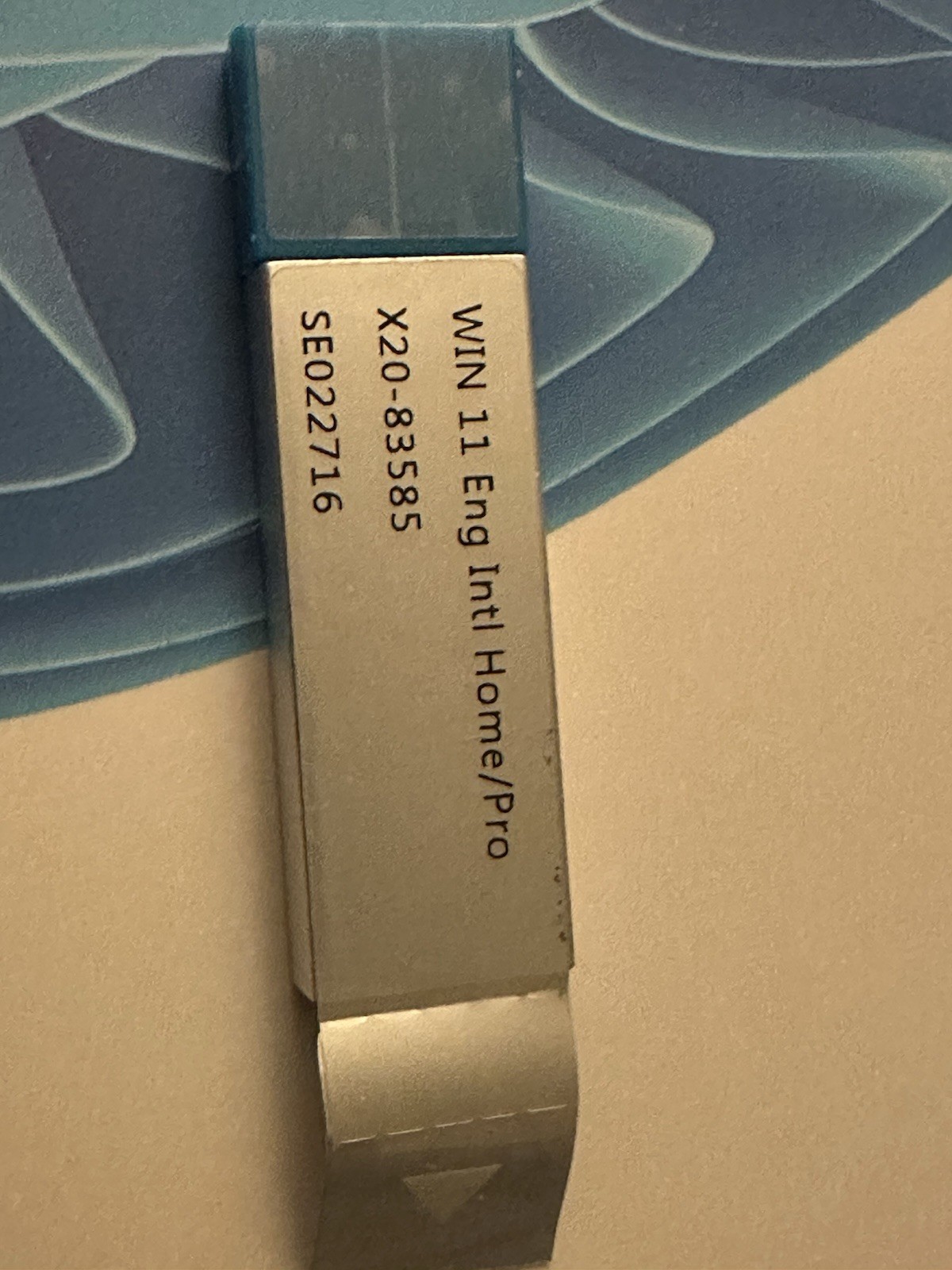 Microsoft Windows 11 Home S Brand New Physical USB & Key - English Intl