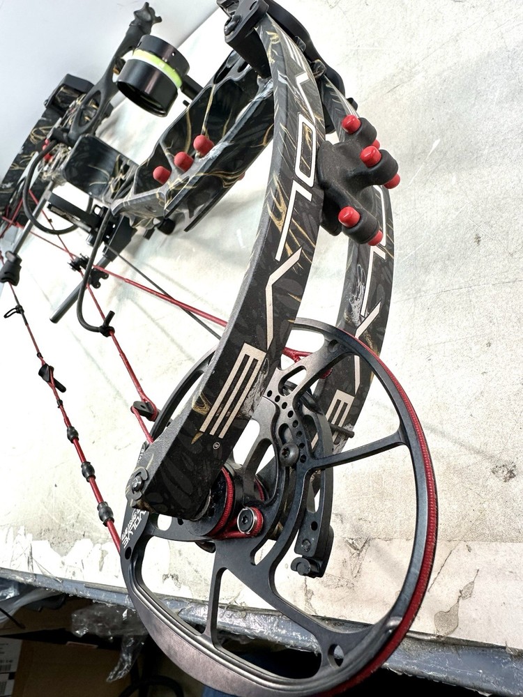 Compound Bow PSE Evolve